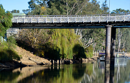 John Foord Bridge over Murray River